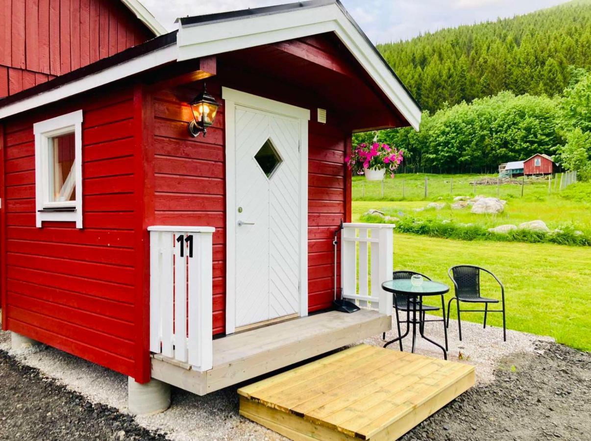 Rodseth Gardsovernatting Hytter Molde Exterior photo